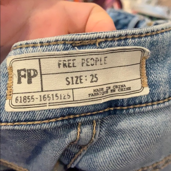 Free People Jeans size 25 - Picture 3 of 3